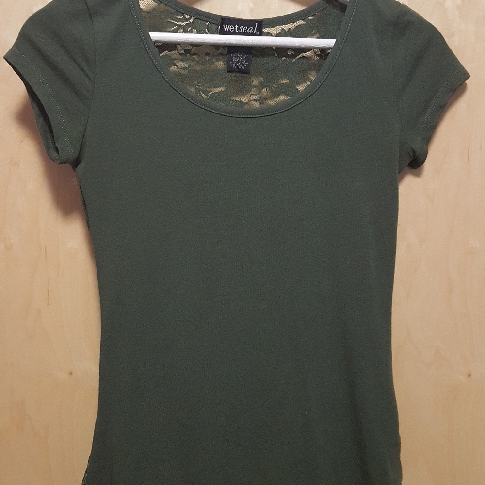 Wet Seal lace back tee